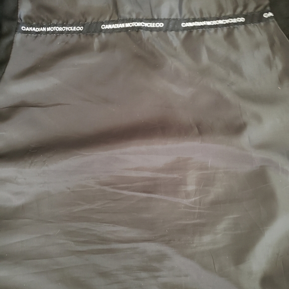 Womens leather vest. - Picture 3 of 5